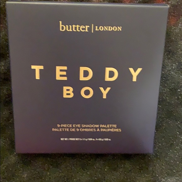 Makeup Bundle - Picture 3 of 10